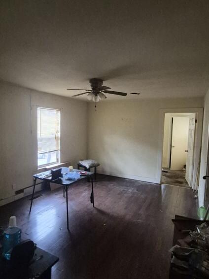 Building Photo - 5107 W 22nd St