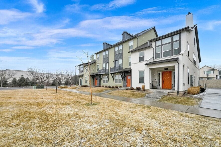 Building Photo - 791 W 2150 N