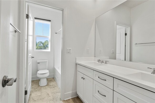 Building Photo - 202 W Tribella Ct