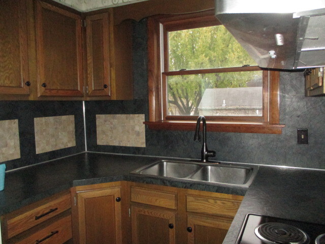 Kitchen - 1107 State St