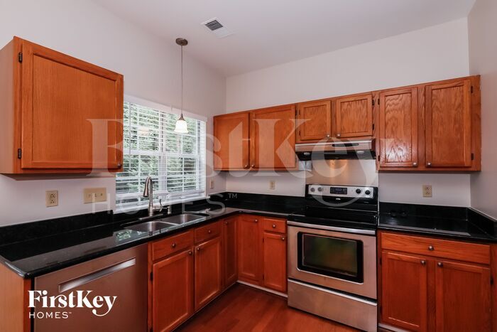 Building Photo - 9024 Twilight Hill Ct