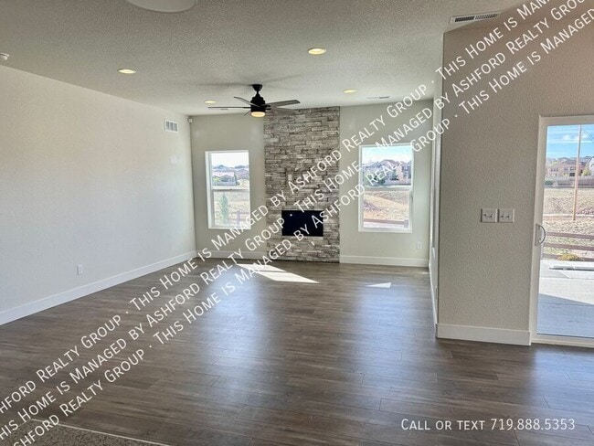 Building Photo - 8313 Noreen Falls Dr