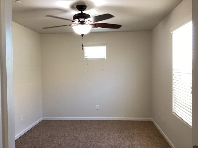 Building Photo - 7009 Harmony Dr