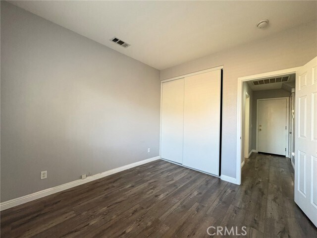 Building Photo - 12900 Skokorat Ct