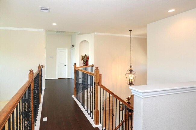 Building Photo - 10326 Hatcher Dr