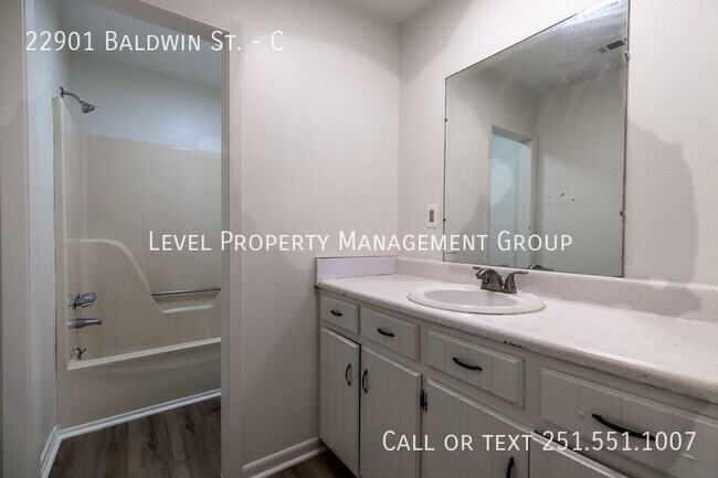 Building Photo - 22901 Baldwin St