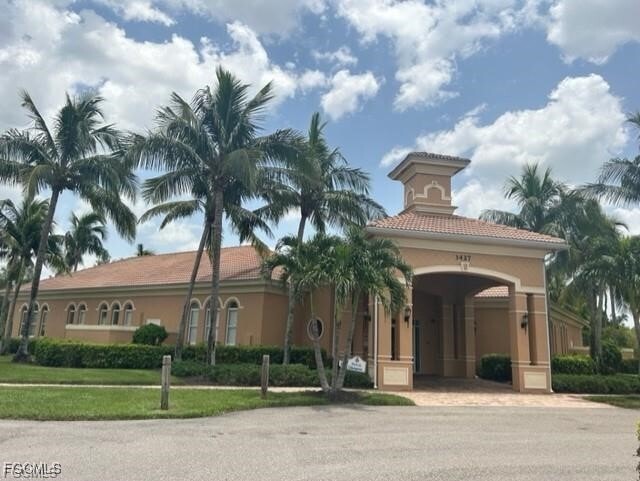 Building Photo - 3370 Dandolo Cir