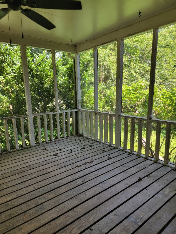 Building Photo - 712 E Fox Den Dr