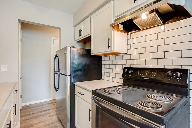 Building Photo - 3001 N 3rd