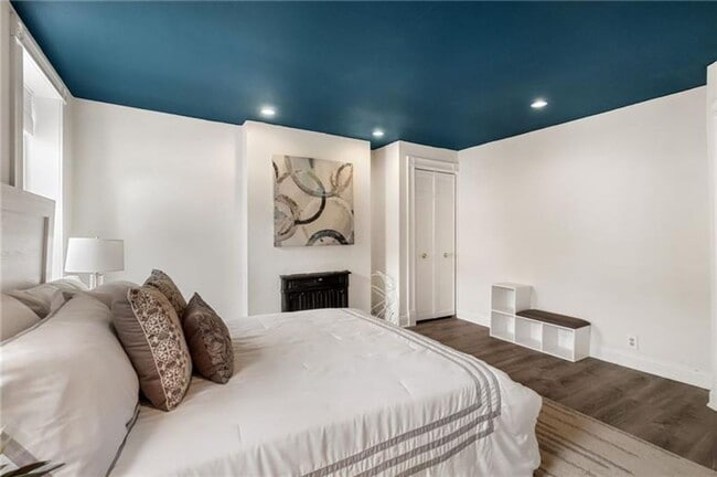 Building Photo - Luxurious 5-Bedroom Rental in the Heart of Shadyside