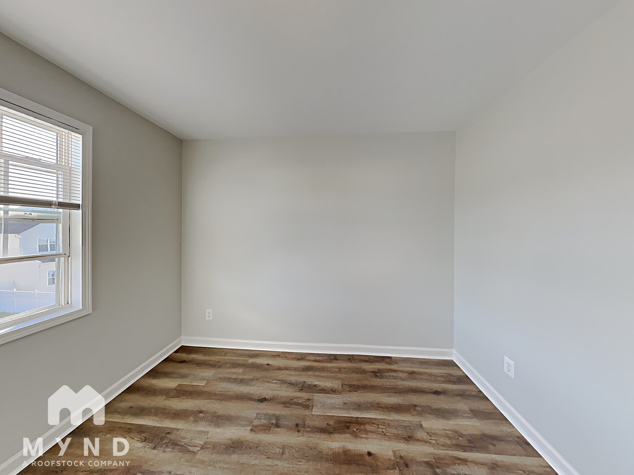 Building Photo - 4224 Beacon Crest Way