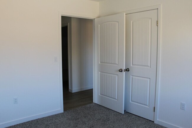 Building Photo - Sydney Park Home - New Home For Rent with ADU (Additional Dwelling Unit) with Solar