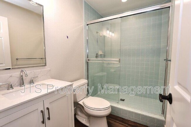 Building Photo - 2696 Prestwick Dr