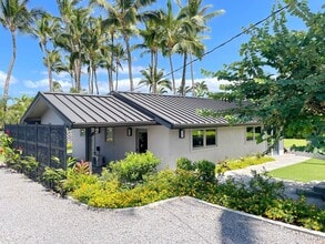Building Photo - 672 Mililani Pl