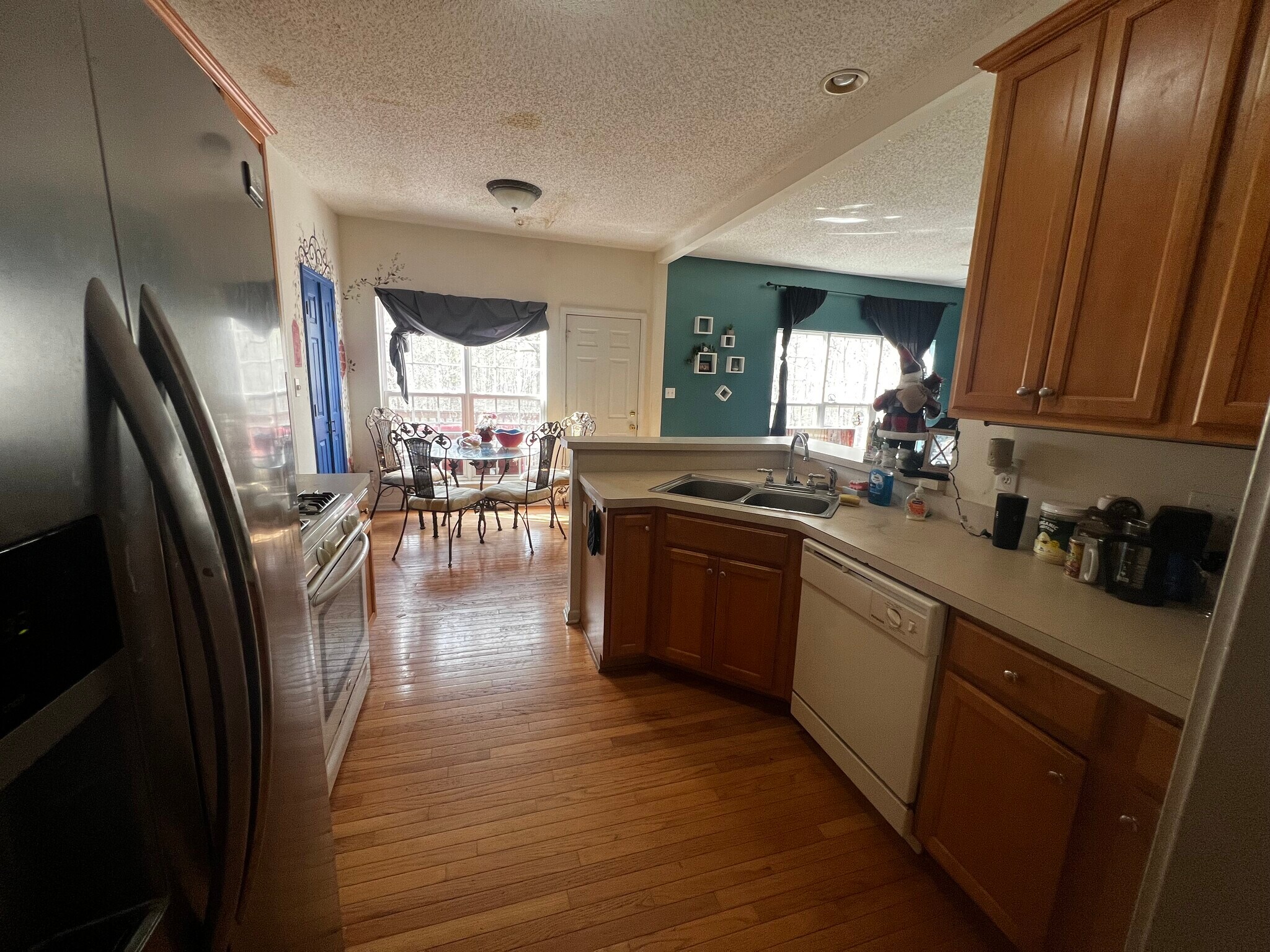 Building Photo - 360 Burch Rd