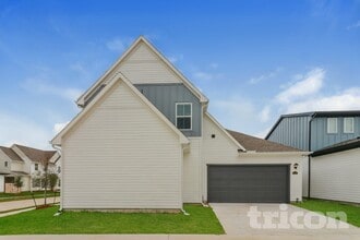 Building Photo - 22819 Terrazzo Dr