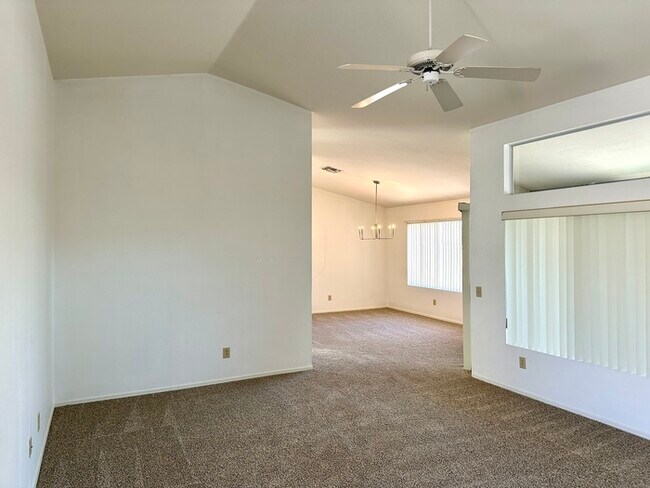 Building Photo - Wonderful Gated SunBird Golf Resort home f...