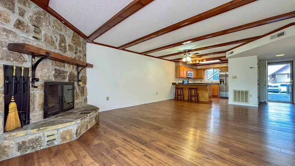 Primary Photo - 221 Woodland Rd