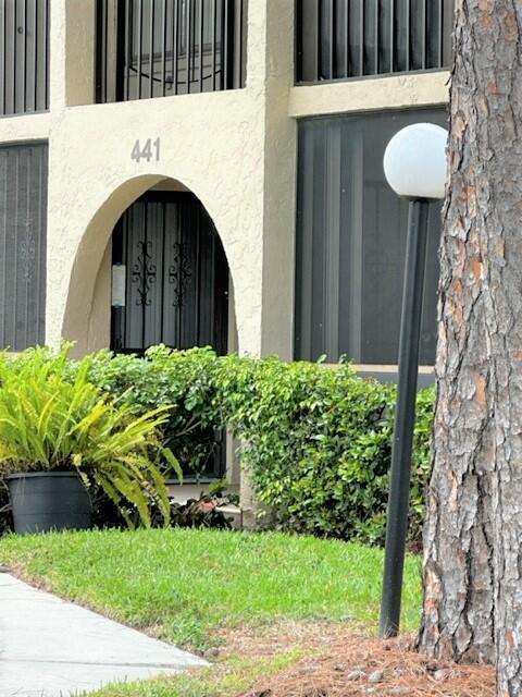 Building Photo - 441 Pine Glen Ln