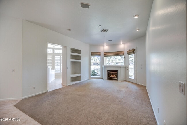 Building Photo - 7910 E Cholla St