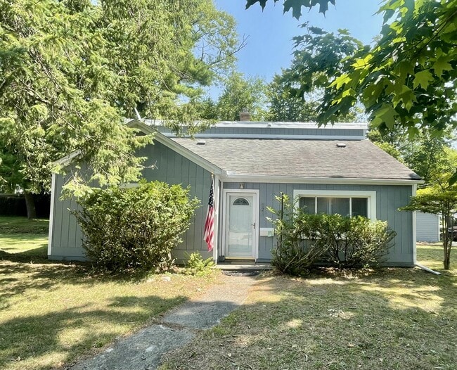 Primary Photo - 321 Grant St