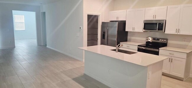 Building Photo - 9436 Scouter Bee Pl