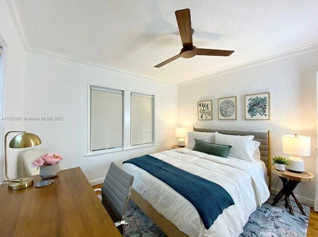 Guest Bedroom with desk & chair - 1109 NE 3rd St