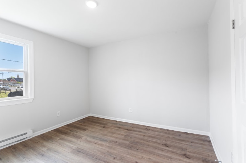 Building Photo - 324 State St