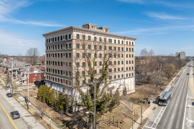 Building Photo - Broadwin Apartments