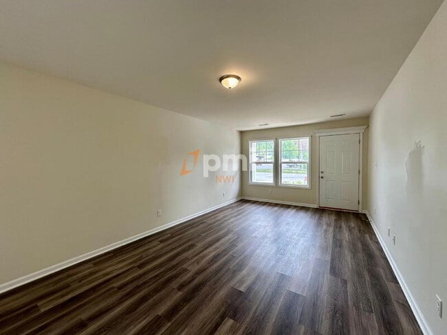 Building Photo - 122-124-124 Park Ave