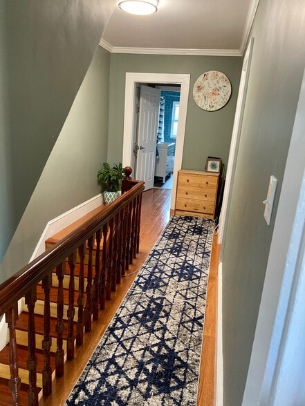 Building Photo - 5 Sheridan Cir