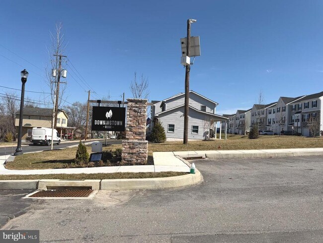 Building Photo - 115 Abramo Victor Dr