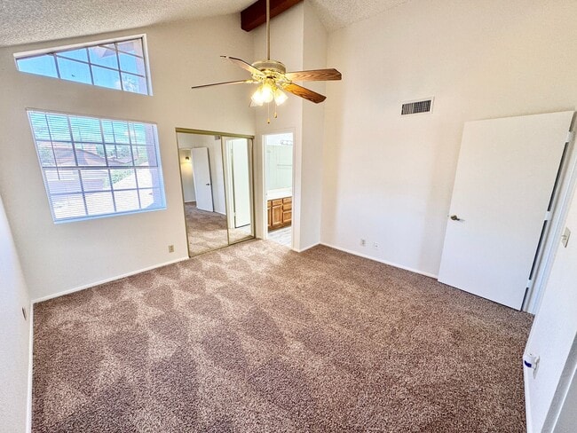 Building Photo - Two Story 3 Bedroom/2.5 Bath Home. Clean & Ready for Immediate Move-in!
