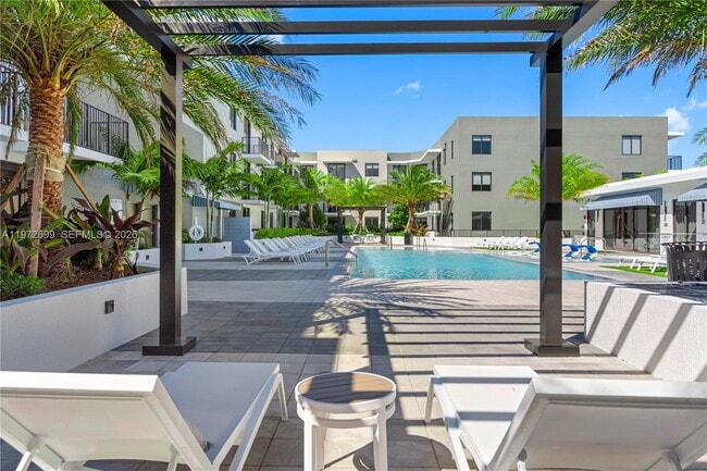 Building Photo - 208 N Federal Hwy