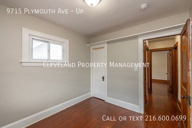 Building Photo - 9715 Plymouth Ave