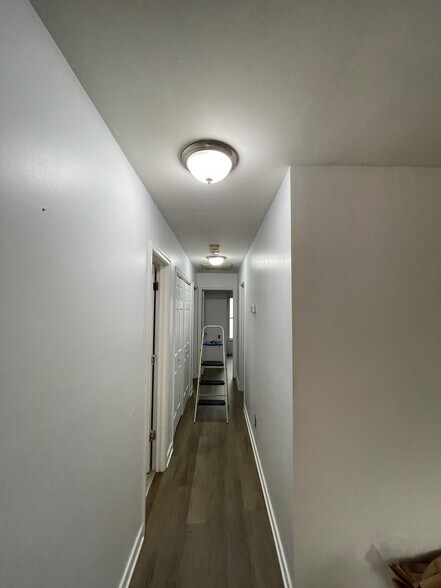 Building Photo - 1426 Maryland Ave