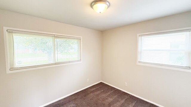 Building Photo - EAST SIDE 3 BEDROOM RANCH UPDATED AND AVAILABLE NOW!