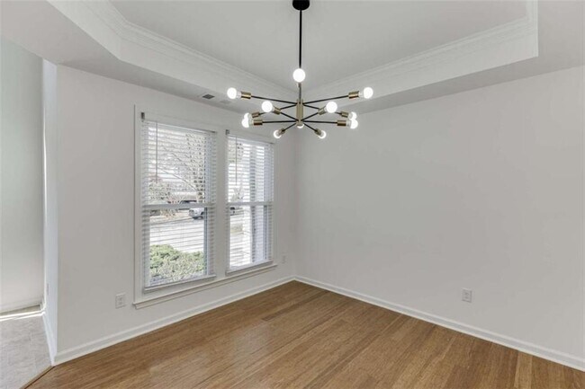 Building Photo - 1840 Oak Tree Hollow