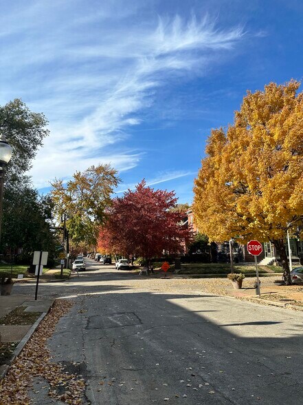 Building Photo - 4624 Westminster Pl