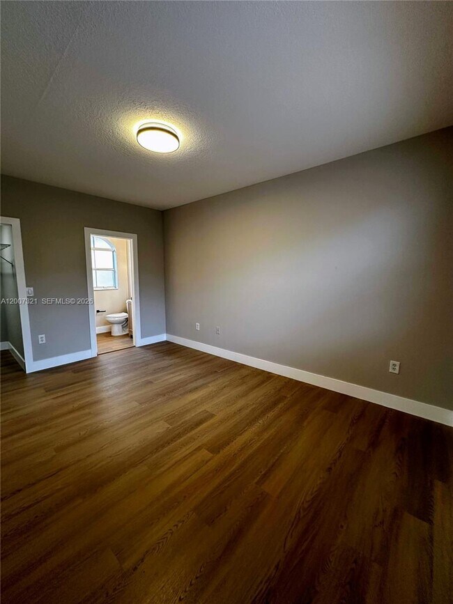 Building Photo - 8445 NW 140th Terrace