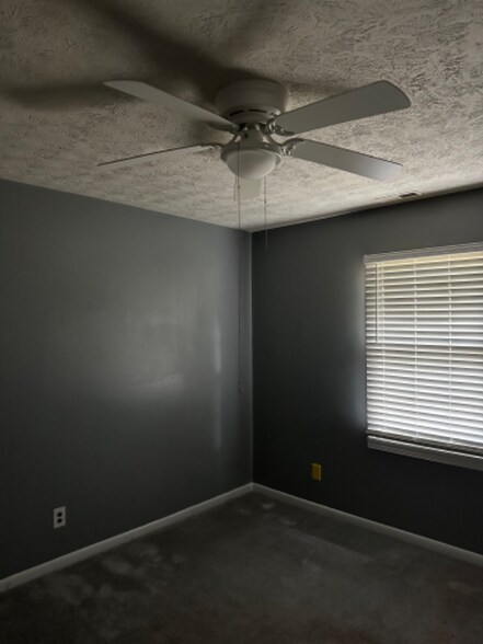 Building Photo - 5933 Duggins Cove Pl