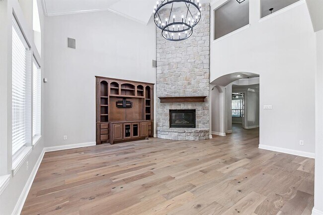 Building Photo - 10126 Springfield Ridge Dr