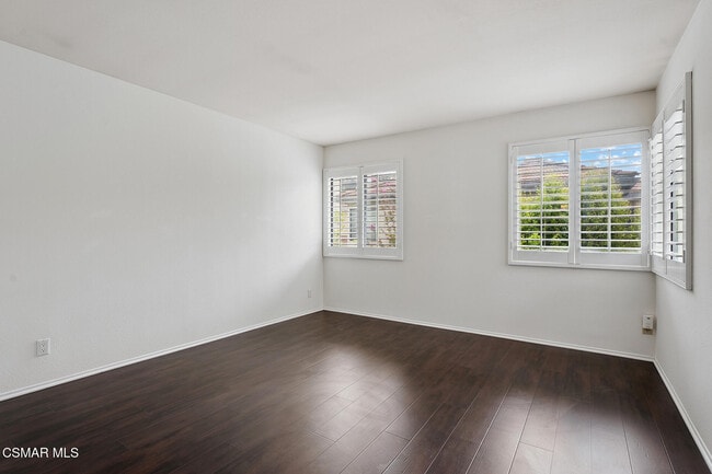 Building Photo - 29723 Strawberry Hill Dr