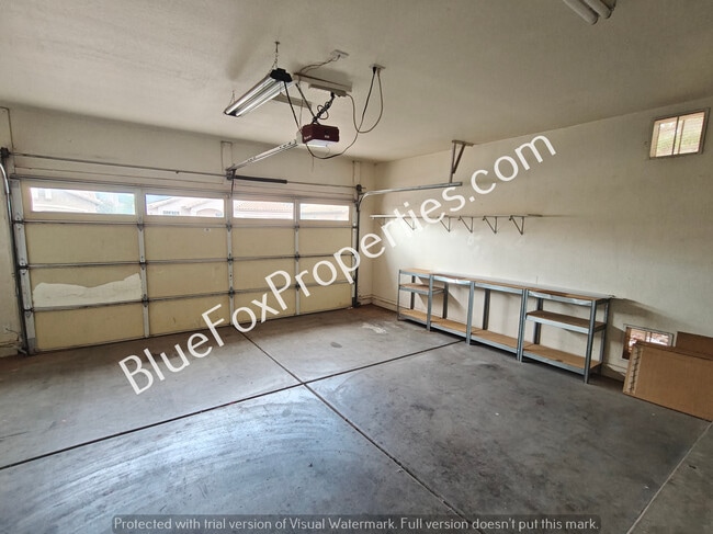 Building Photo - 7600 W Summer Sky Dr