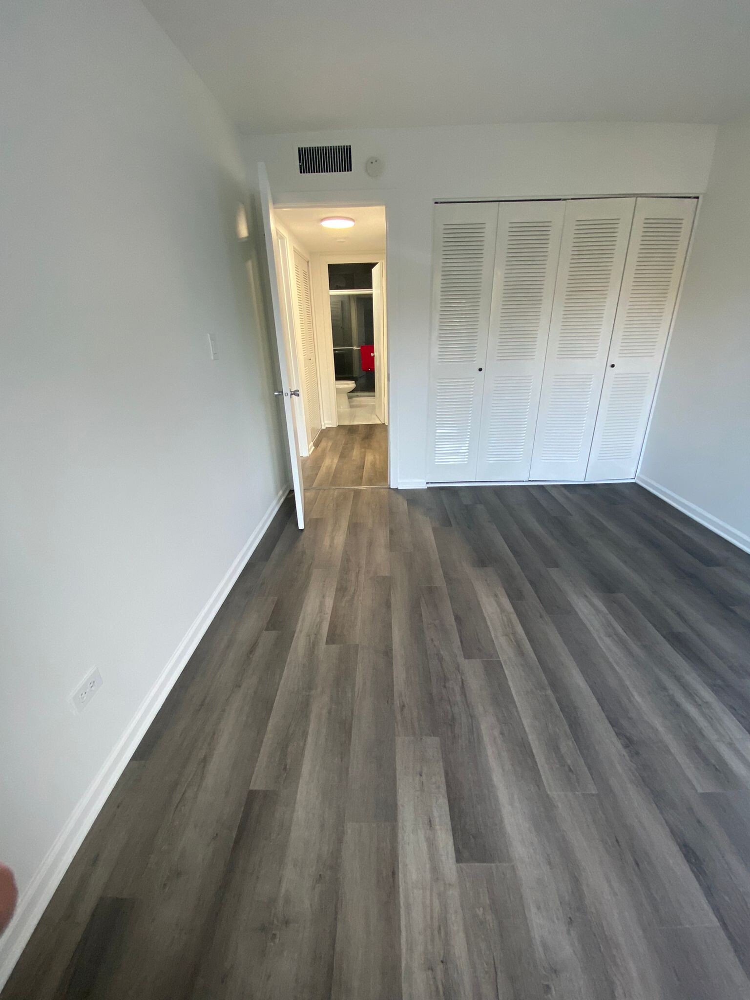 Building Photo - 1919 Prairie Sq