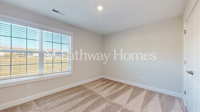 Building Photo - 207 Adams Tree Wy