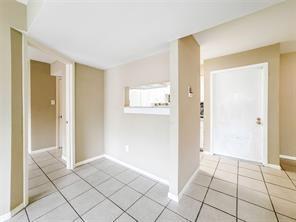 Building Photo - 8529 Hearth Dr