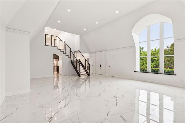 Building Photo - 10541 Berry Knoll Dr