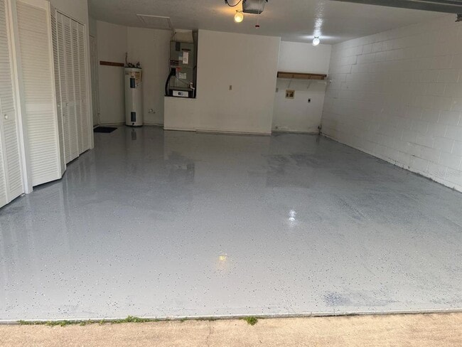 Building Photo - 2430 Coco Bay Cir