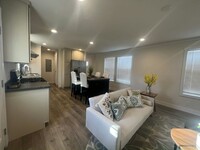 Building Photo - 582 Cimarron